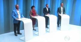 Candidatos seguem linha de confrontos em debate na TV Sergipe